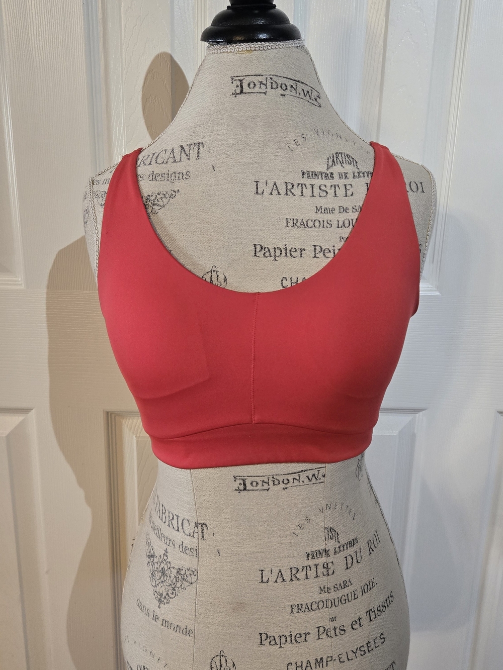 All in motion Scoop Neck Sports Bra - Coral Red